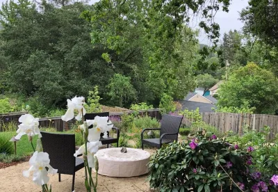 Multi-Level Contemporary Cottage — Landscape Design project by Rosmarin Landscape Design in Sonoma