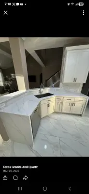 Houston TX Kitchen Renovation featuring Custom Cabinetry and Quartz — Home Renovation & Remodeling Services project by Novara Construction