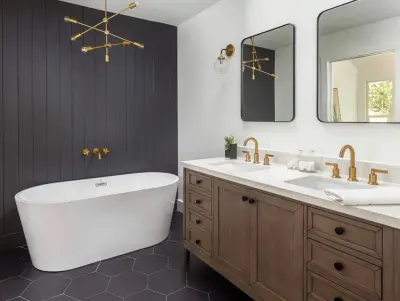 Dark Ursid by Fit Build Construction