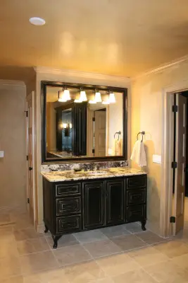 Art Deco Bathroom Renovation by Home Innovations