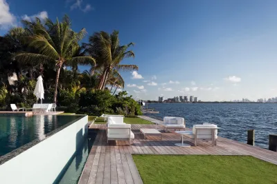 Savino Miller Design Studio - Landscape Design in Miami, FL