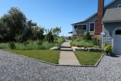 Living Shoreline — Landscape Design project by Austin Ganim Landscape Design, LLC in Westport
