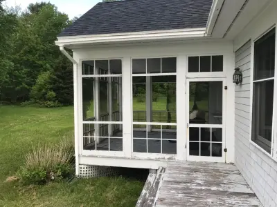 MWV Homes LLC - Roofing & Gutter Services in Intervale, NH