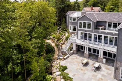 Scott Byron & Co., Inc. - Patio Design & Installation in Lake Bluff, IL