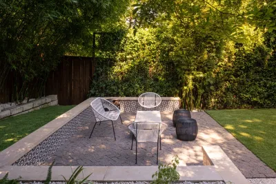 Cardinal by Austin Outdoor Design