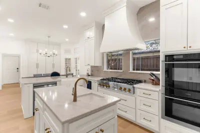 Mhr Designs - Kitchen Remodeling in Dallas, TX