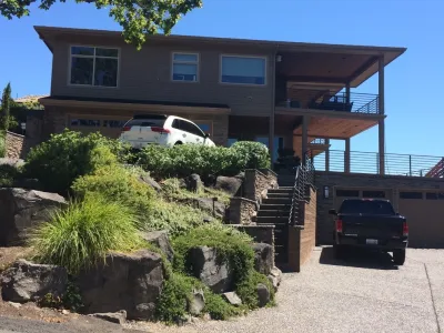 Seasons Garden Design LLC - Garden Remodeling in Vancouver, WA