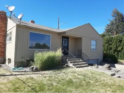 Collaborative Minds Construction, LLC - Door Installation & Replacement in Union Gap, WA