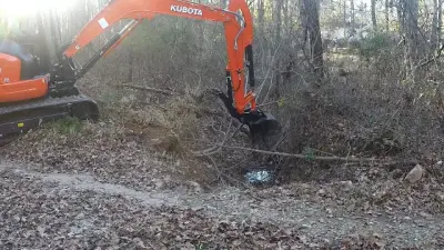 Residential Dirt Work - Tree & Shrub Care in Auburn, AL
