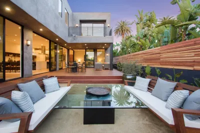 Segal Shuart Landscape Architects - Garden Remodeling in Sherman Oaks, CA