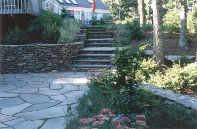 Patios & Walkways by Seoane Landscape Design