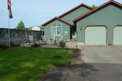 B and W Builders - Carpentry & Woodworking in Lebanon, OR