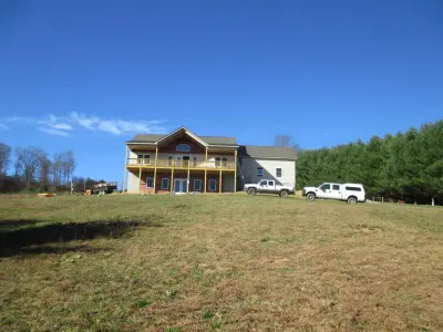Red Oak Construction of Ennice, Inc. - Flooring Installation Services in Ennice, NC