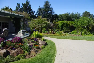 Shepard Design Landscape Architecture - AJ Shepard - Outdoor Lighting Installation in Greenbrae, CA