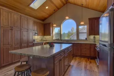 DD Evans Construction Inc - Door Installation & Replacement in Truckee, CA