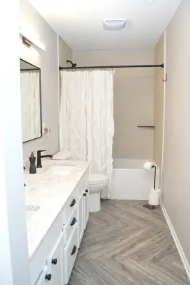 Whitey Remodeling & Interiors - Roofing & Gutter Services in Urbandale, IA