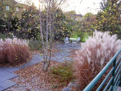 Bluestone Contemporary — Landscape Design project by Avant Gardening & Landscaping Inc