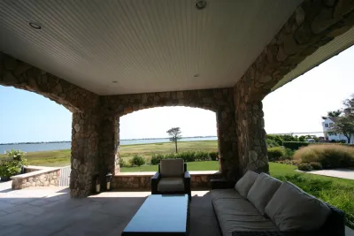Spaces Landscape Architecture - Fence Installation in Quogue, NY