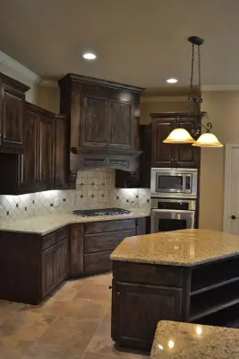 Lyon Homes - Drywall Installation & Repair in College Station, TX