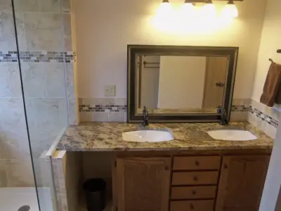 JKinni Contracting LLC - Kitchen Remodeling in Wichita, KS