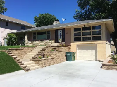 Stone Arch Landscapes - Retaining Wall Construction in Minneapolis, MN
