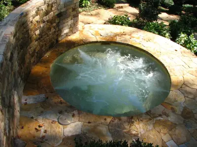 Tailored Spa by Augusta Aquatics