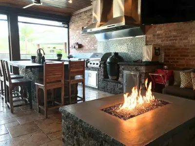 Foret Construction and Roofing, LLC - Countertop Installation Services in Lafayette, LA