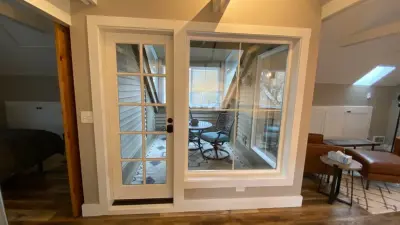 Davis Apartment by Peninsula Construction Service, LLC