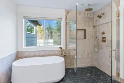 Contemporary Quarters - Home Renovation & Remodeling Services in Bothell, WA