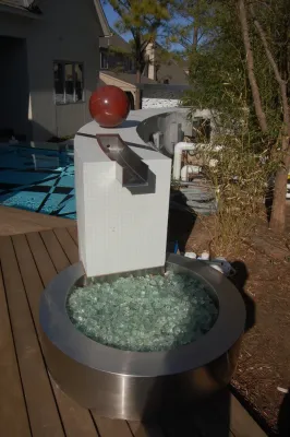 Glass Pool by Szafranski Landscape Architecture