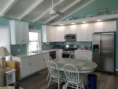 M Phippin Contracting Inc - Custom Home Builders in Hebron, MD