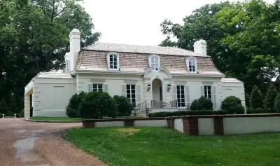 Elegance in Estates — Home Renovation & Remodeling Services project by Scruggs E C And Sons