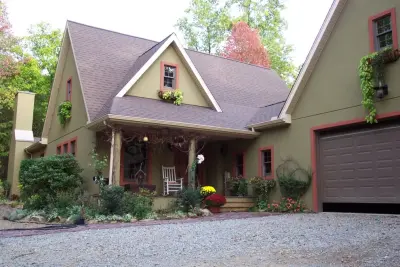 Warren Peter Construction Inc - Custom Home Builders in Indiana, PA