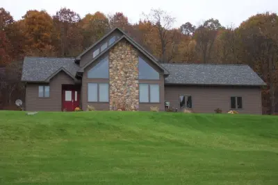 Warren Peter Construction Inc - Custom Home Builders in Indiana, PA