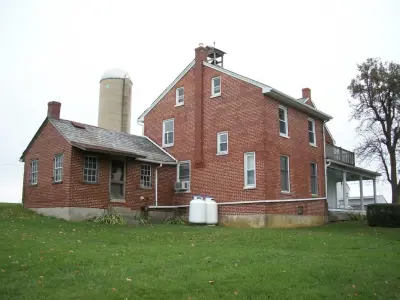 R Remodel - Carpentry & Woodworking in Lititz, PA