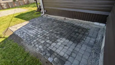 Tacoma Moss Boss - Custom Home Builders in Tacoma, WA