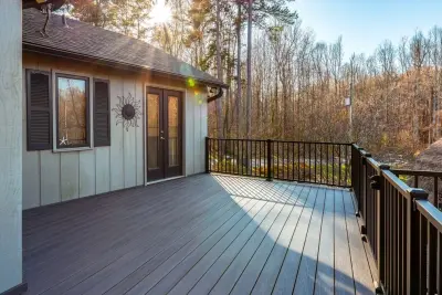 Woodland Oaks Deck by Badin Lake Builders