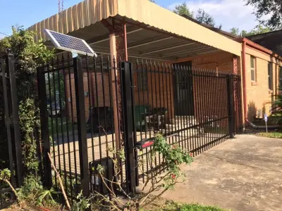 Clear Lake Fence & Construction - Fence Installation in Seabrook, TX