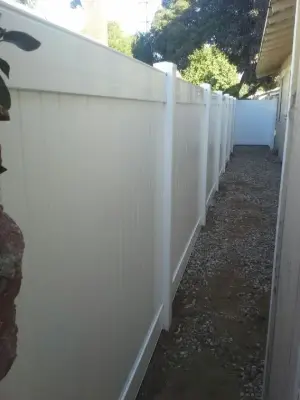 J & J Fence - Fence Installation in Compton, CA