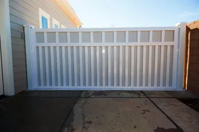 Underground Storage Solutions, Inc. - Fence Installation in Hurricane, UT