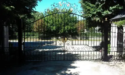 FenceRI.com - Carpentry & Woodworking in Cranston, RI
