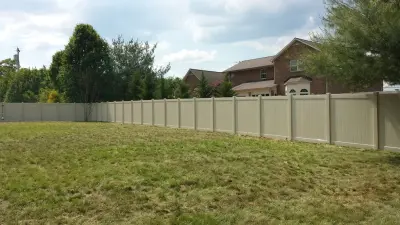 6-Foot Vinyl Privacy Fence — Fence Installation project by Putnam County Fencing