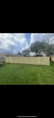 Deep South Fence &Deck LLC - Fence Installation in Mobile, AL