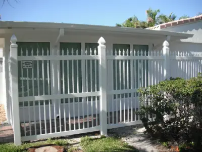 Hammerhead Fence - Fence Installation in Fort Lauderdale, FL