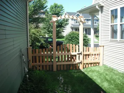 Qual Line Fence Inc - Fence Installation in Arlington, WI