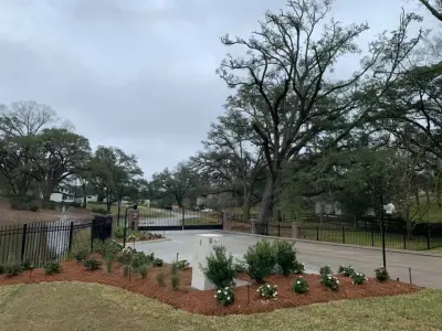 Supreme Fencing LLC - Landscape Design in Prairieville, LA