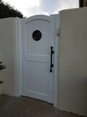 La Fence Craft - Fence Installation in Pasadena, CA