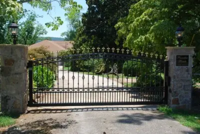 Crabtree-Crabtree Iron works - Fence Installation in Rockwood, TN