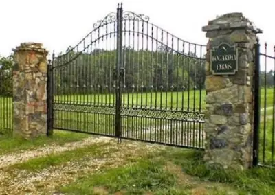 Custom Fence Company Of Collierville Inc - Fence Installation in Collierville, TN