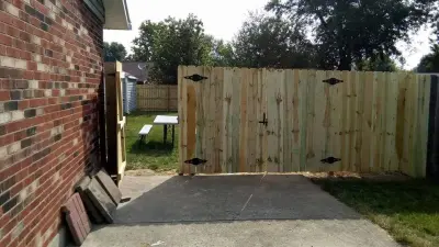 Upright Fence LLC - Carpentry & Woodworking in Dayton, OH